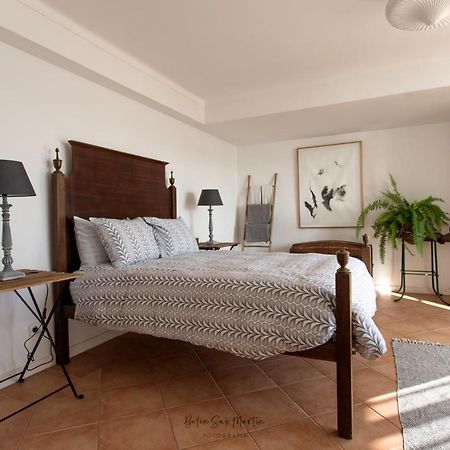 Sunshine Guest House Фош-ду-Арелью Экстерьер фото