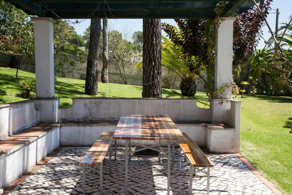 Sunshine Guest House Фош-ду-Арелью Экстерьер фото